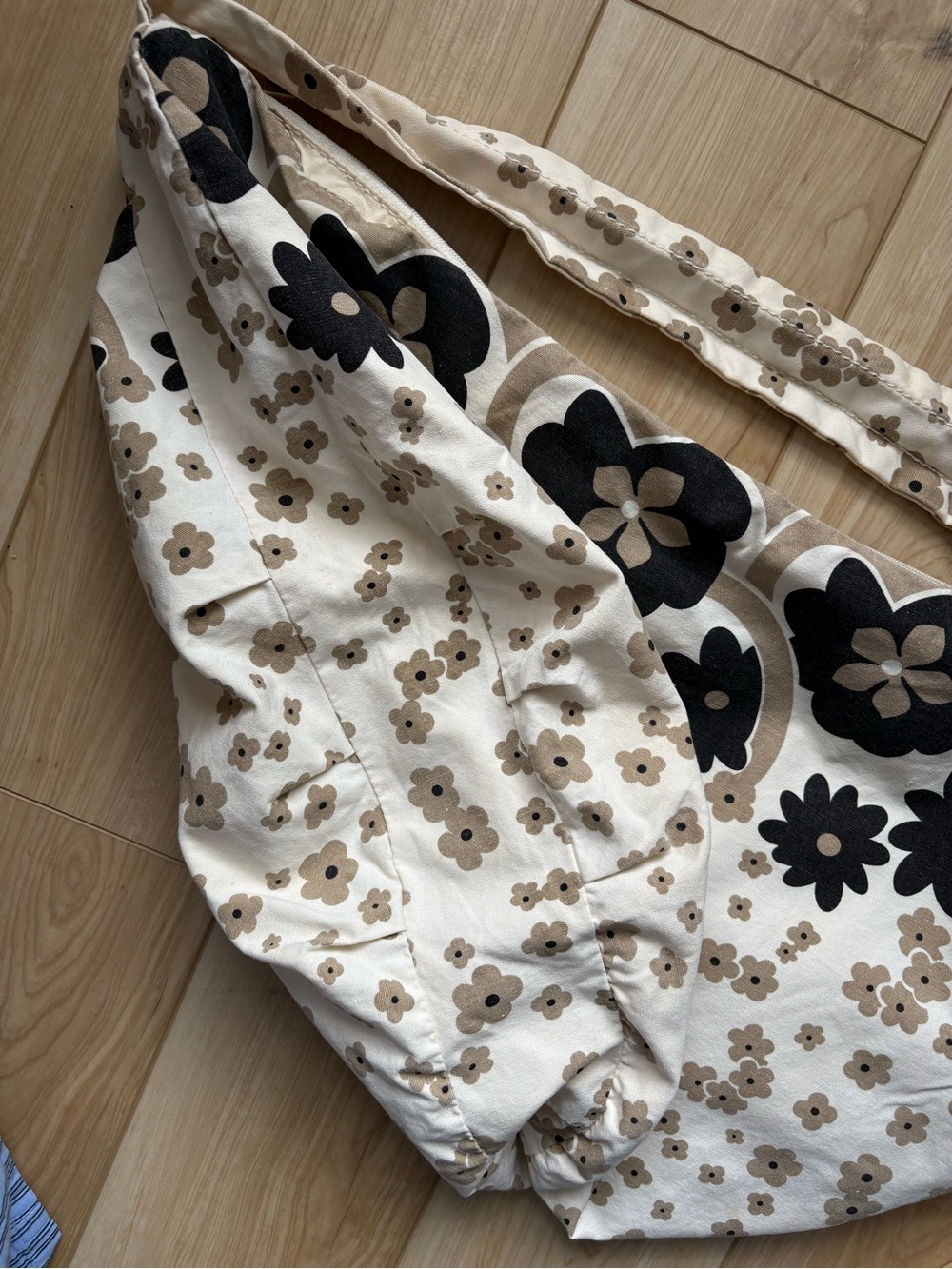 Slouchy oversized hobo tote bag purse floral boho neutral - Picture 3 of 7